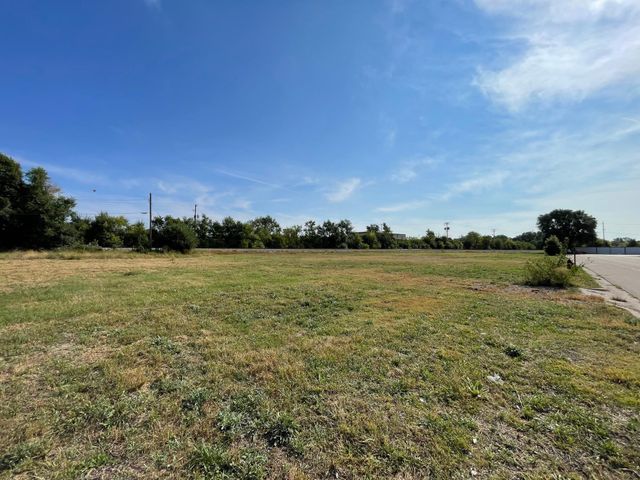 5208 Hanson Court N, Crystal, MN 55429