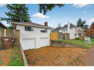 7827 N DENVER Ave, Portland, OR 97217