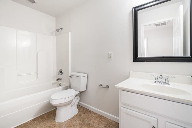 2005 Silverton Cir, Spring Hill, TN 37174