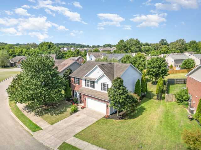 2005 Silverton Cir, Spring Hill, TN 37174