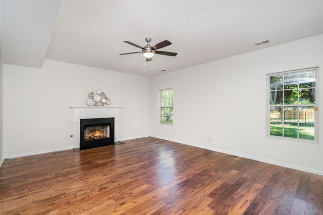 2005 Silverton Cir, Spring Hill, TN 37174