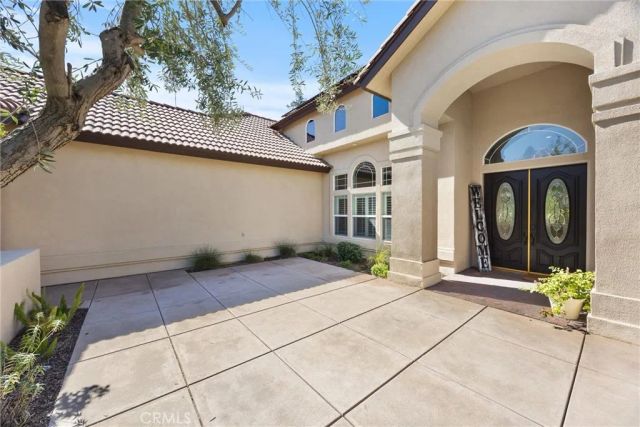12614 Clay Creek Court, Bakersfield, CA 93312
