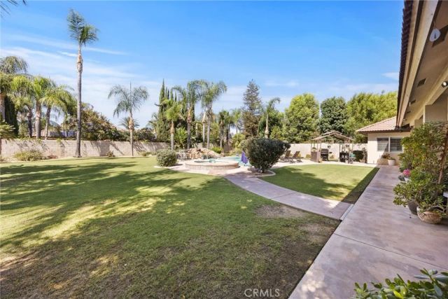 12614 Clay Creek Court, Bakersfield, CA 93312