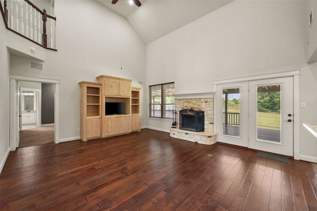 5545 Fm 416, Streetman, TX 75859