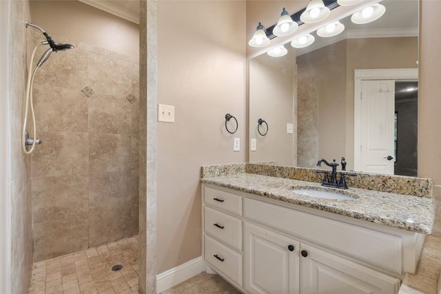 5545 Fm 416, Streetman, TX 75859