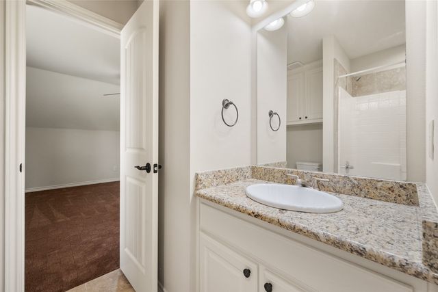 5545 Fm 416, Streetman, TX 75859