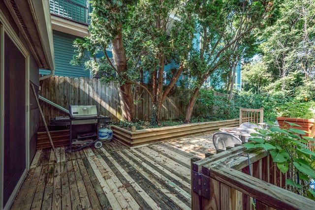 713 N 5th Avenue, Ann Arbor, MI 48104