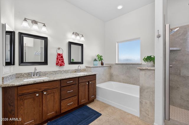 6953 W QUARTER HORSE Run, Coolidge, AZ 85128