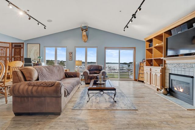 8668 Ellenwood Drive Drive 11, Montague City, MI 49437