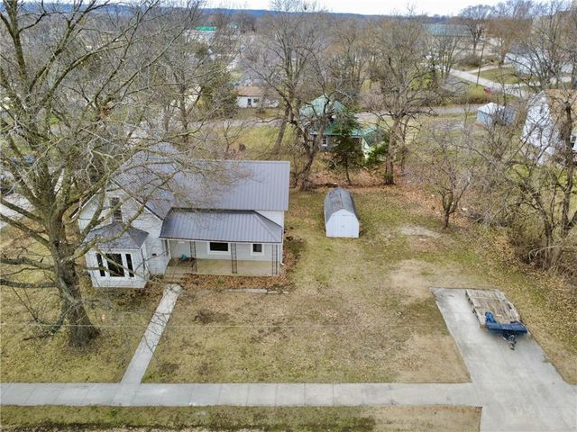 505 Pleasant View Avenue, Trenton, MO 64683