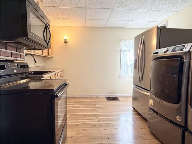 505 Pleasant View Avenue, Trenton, MO 64683