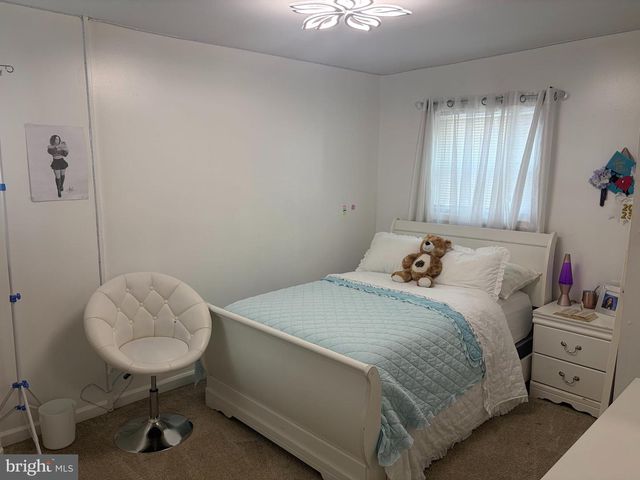 333 LOCUST ST, Steelton, PA 17113