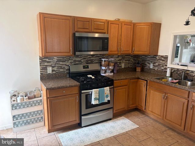 333 LOCUST ST, Steelton, PA 17113