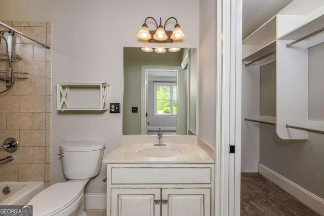 8740 Islesworth Court, Duluth, GA 30097