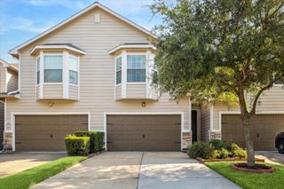 5005 Landward Lane, Houston, TX 77066