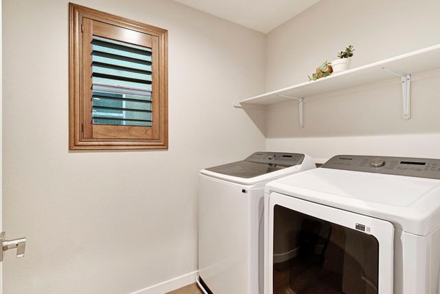 554 Mccaffrey Way, Madera, CA 93636