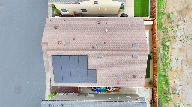 554 Mccaffrey Way, Madera, CA 93636