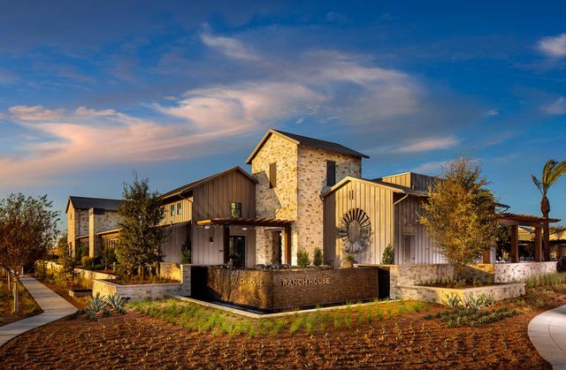 554 Mccaffrey Way, Madera, CA 93636