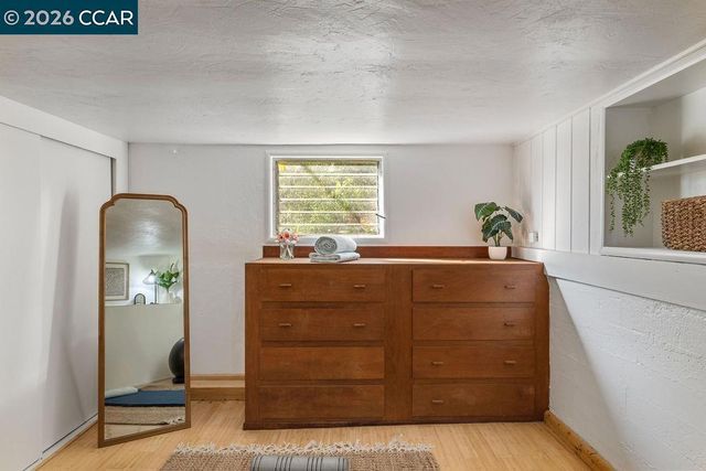 7308 7308 Altura Pl, Oakland, CA 94605