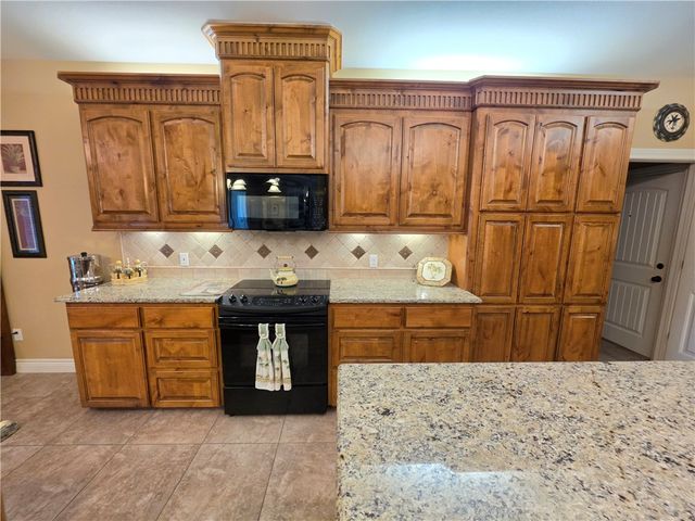 1806 Joel Ct, Corpus Christi, TX 78418