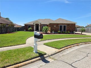 1806 Joel Ct, Corpus Christi, TX 78418