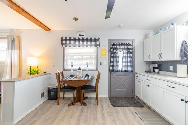 8032 William Street, Taylor, MI 48180