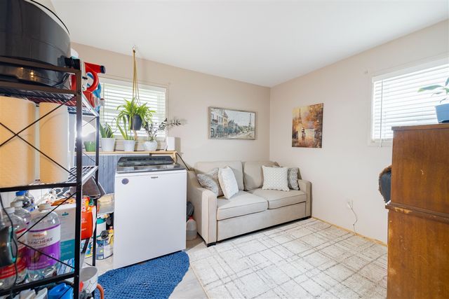 8032 William Street, Taylor, MI 48180