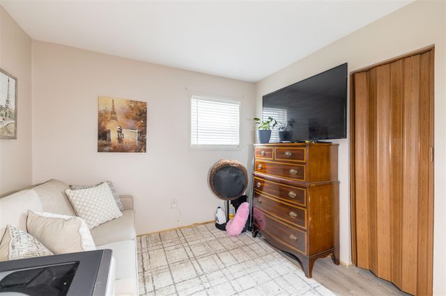 8032 William Street, Taylor, MI 48180