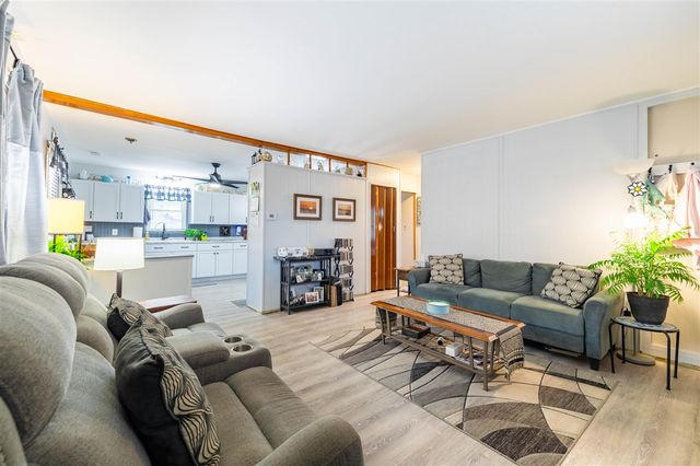 8032 William Street, Taylor, MI 48180