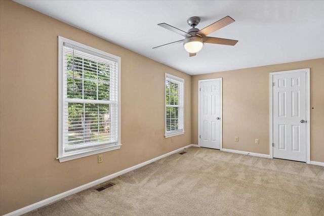 2984 BRAXTON WOOD CT, Fairfax, VA 22031