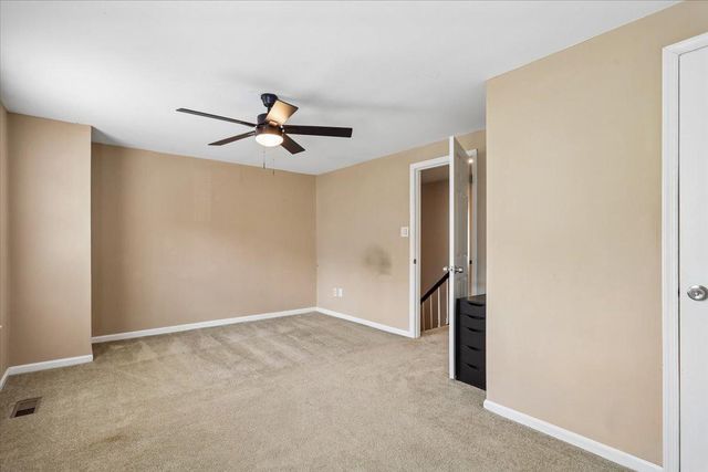 2984 BRAXTON WOOD CT, Fairfax, VA 22031