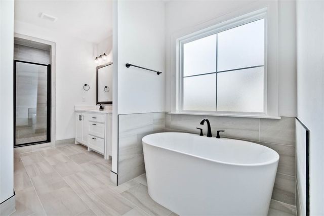 27 Queensferry Lane, Bella Vista, AR 72715