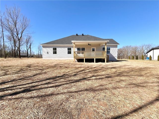 27 Queensferry Lane, Bella Vista, AR 72715