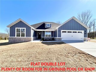 27 Queensferry Lane, Bella Vista, AR 72715