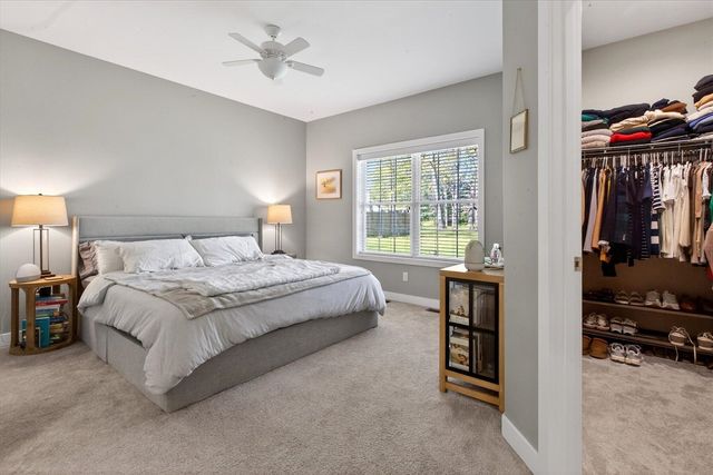 2917 White Oaks Ridge, Buchanan, MI 49107