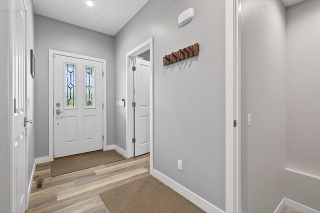 2917 White Oaks Ridge, Buchanan, MI 49107