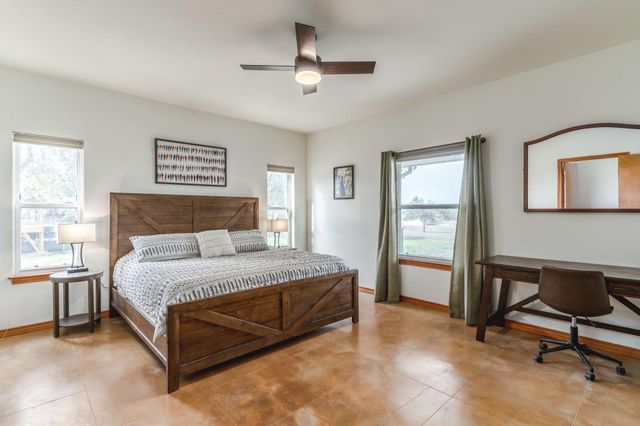 2551 Spring Valley DR, Dripping Springs, TX 78620