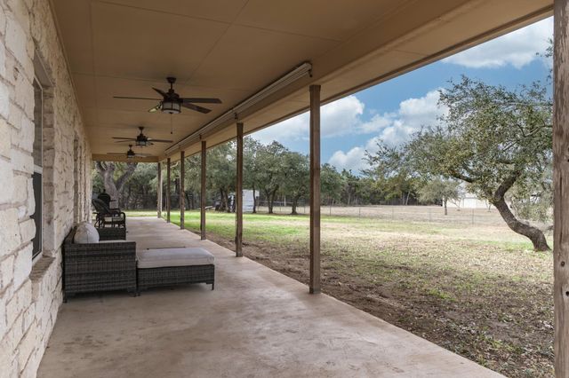 2551 Spring Valley DR, Dripping Springs, TX 78620