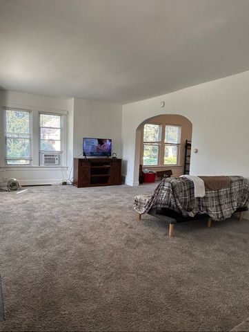 444 W 100th Street, Chicago, IL 60628