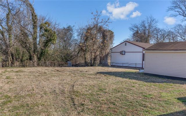 612 River Creek RD, Chesapeake, VA 23320