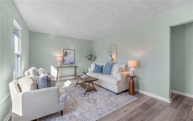 612 River Creek RD, Chesapeake, VA 23320