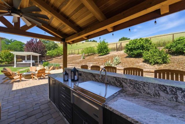 1661 Longmeadow Court, Gilroy, CA 95020