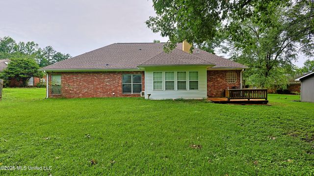 73 Dianne Cove, Byram, MS 39272