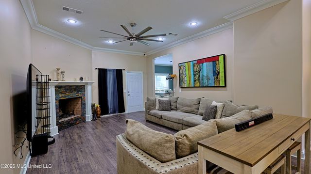 73 Dianne Cove, Byram, MS 39272