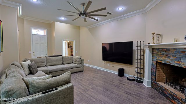 73 Dianne Cove, Byram, MS 39272