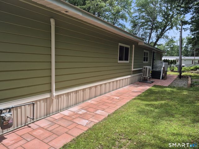 11 Eastview Road, Southington, CT 06489