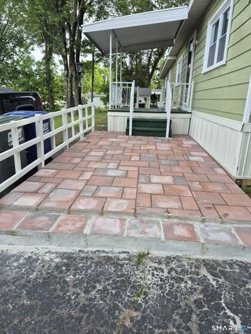 11 Eastview Road, Southington, CT 06489