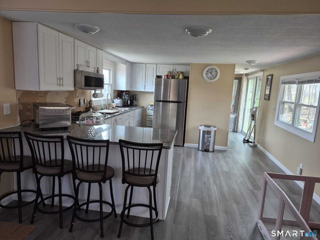 11 Eastview Road, Southington, CT 06489
