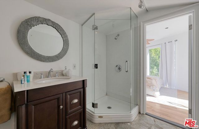 1300 Summitridge Drive, Beverly Hills, CA 90210