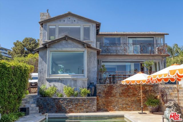1300 Summitridge Drive, Beverly Hills, CA 90210